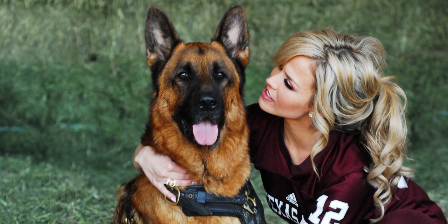emilyhusk's profile banner image