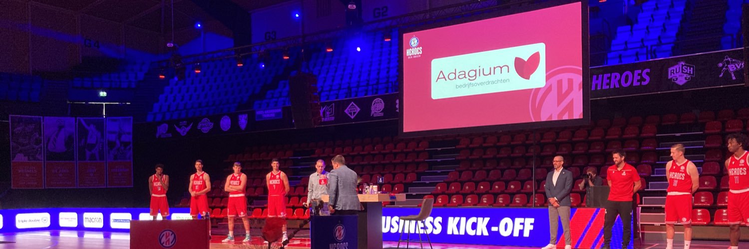 Albert Dominicus banner