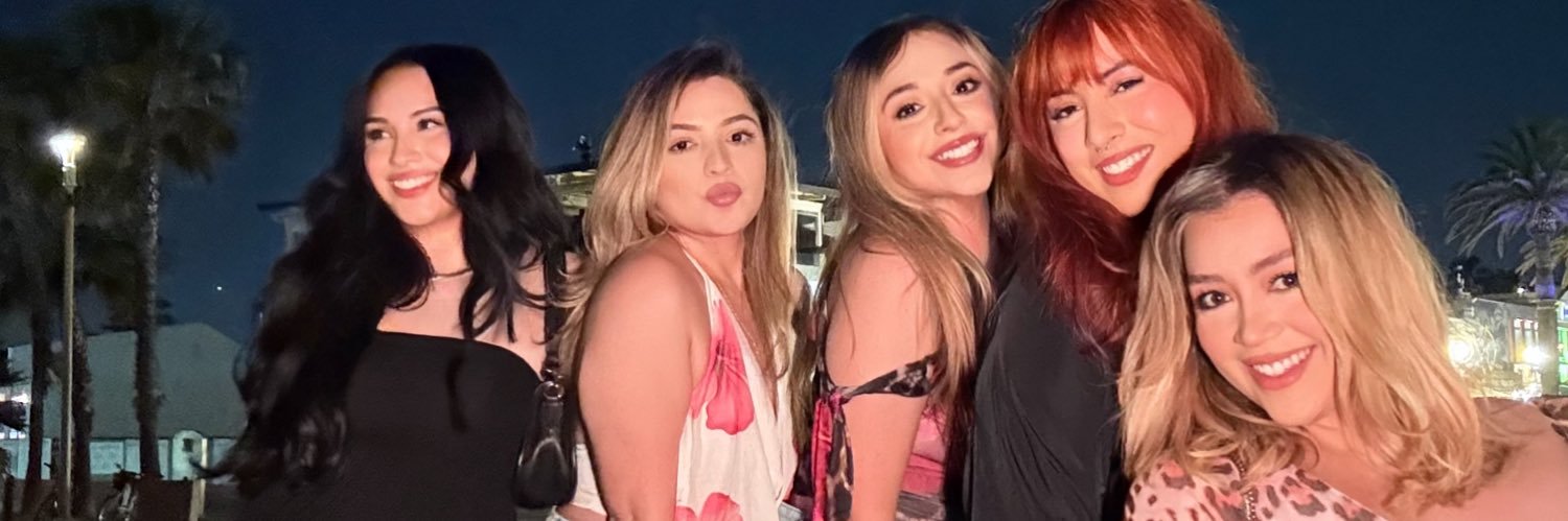 jasminivette's profile banner image