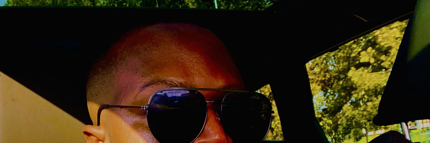 AviweS_'s profile banner image