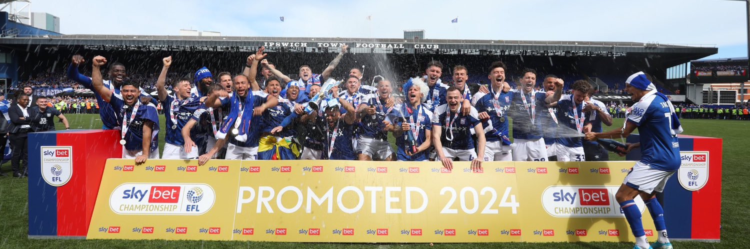 reesd3lo_itfc's profile banner image