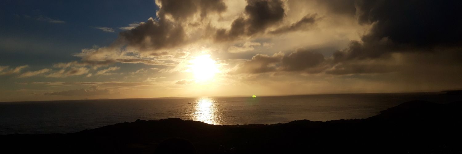 EstellePlsc's profile banner image