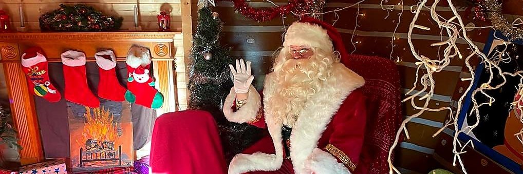 AllYearSanta's profile banner image