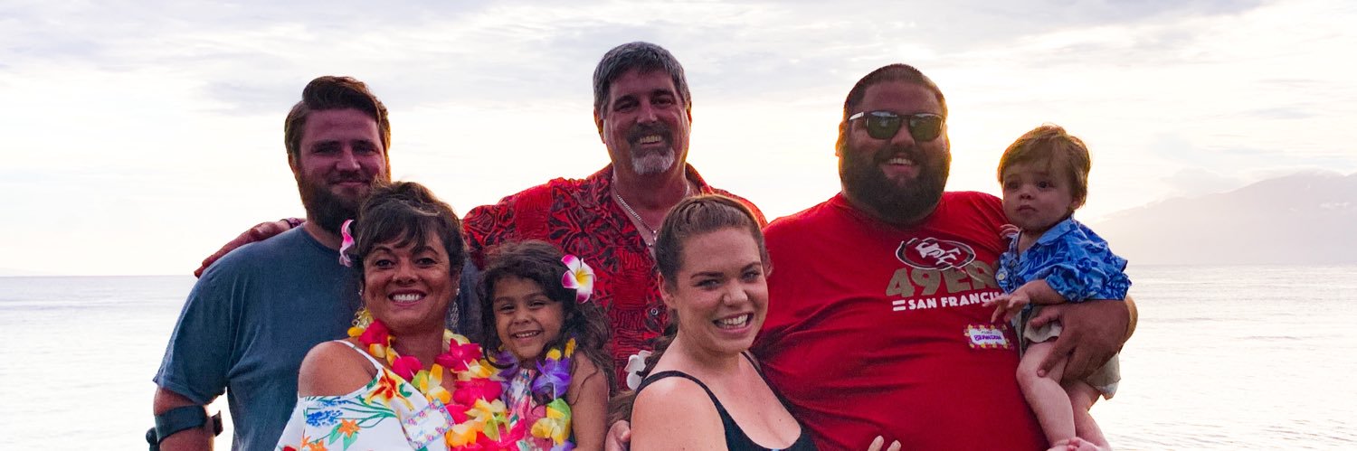 aylaylay's profile banner image