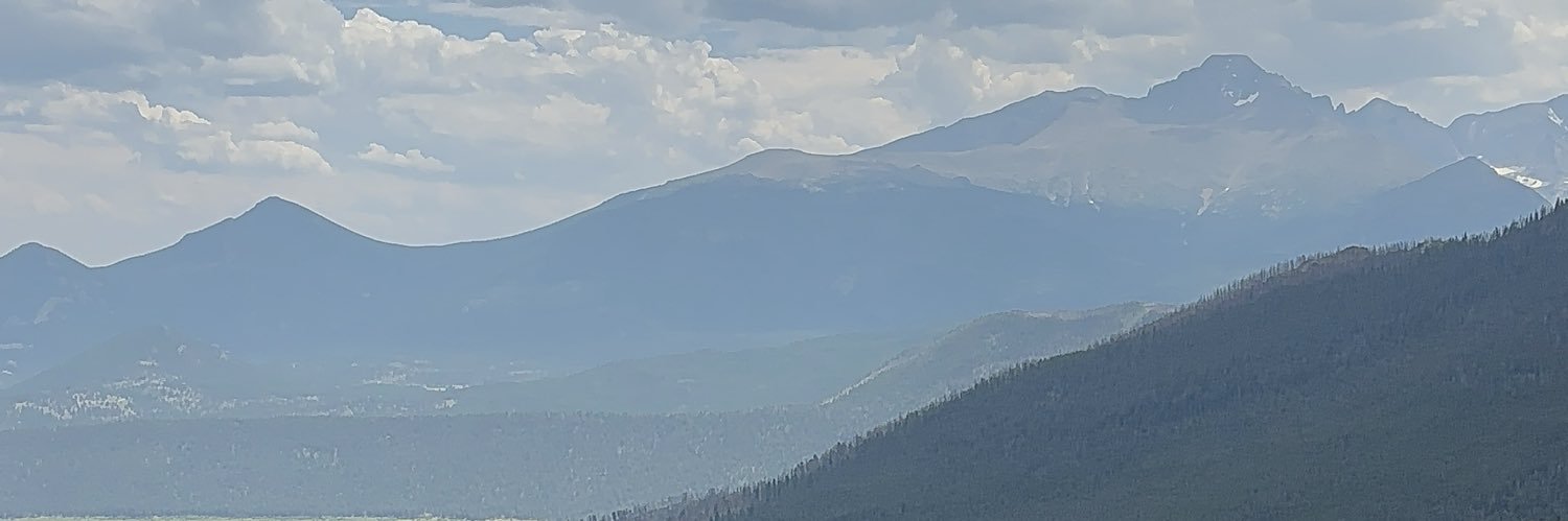 elizabethray_'s profile banner image