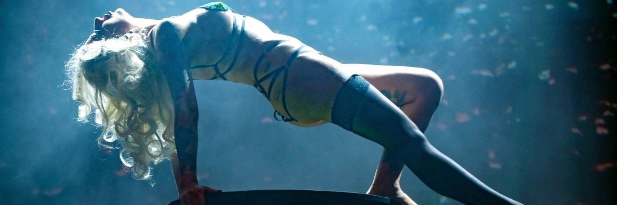 ♡ 𝐃𝐞𝐛𝐚𝐲 𝐃𝐞-𝐌𝐞𝐧𝐭𝐞𝐝 ♡ banner