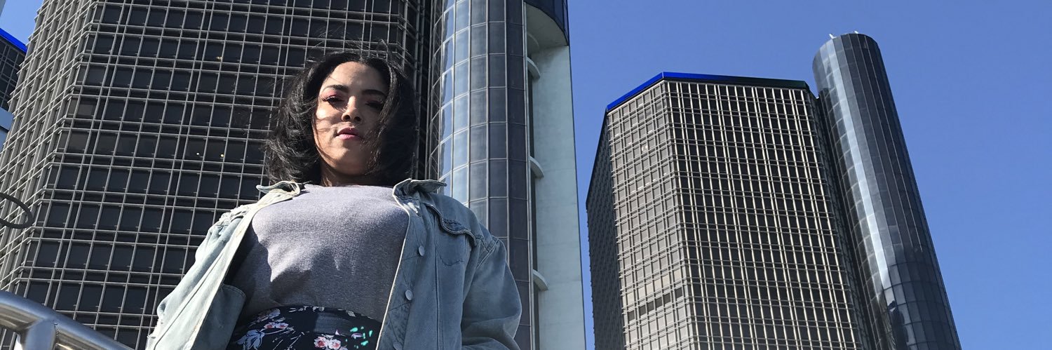 renea_riri's profile banner image