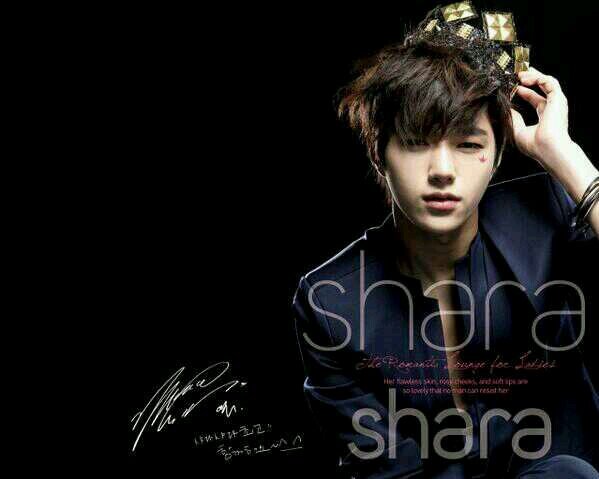 ☮ Lynda • 민혜 banner