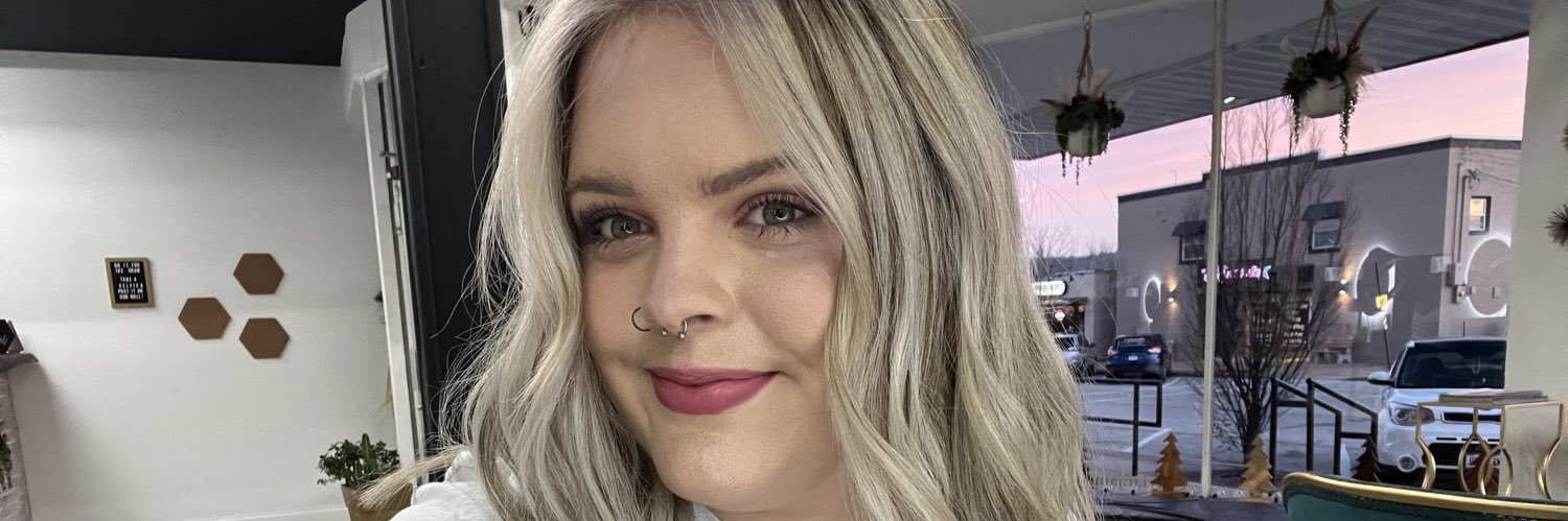 _abby_fenton_'s profile banner image