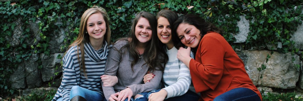 Elizabethmrdth's profile banner image