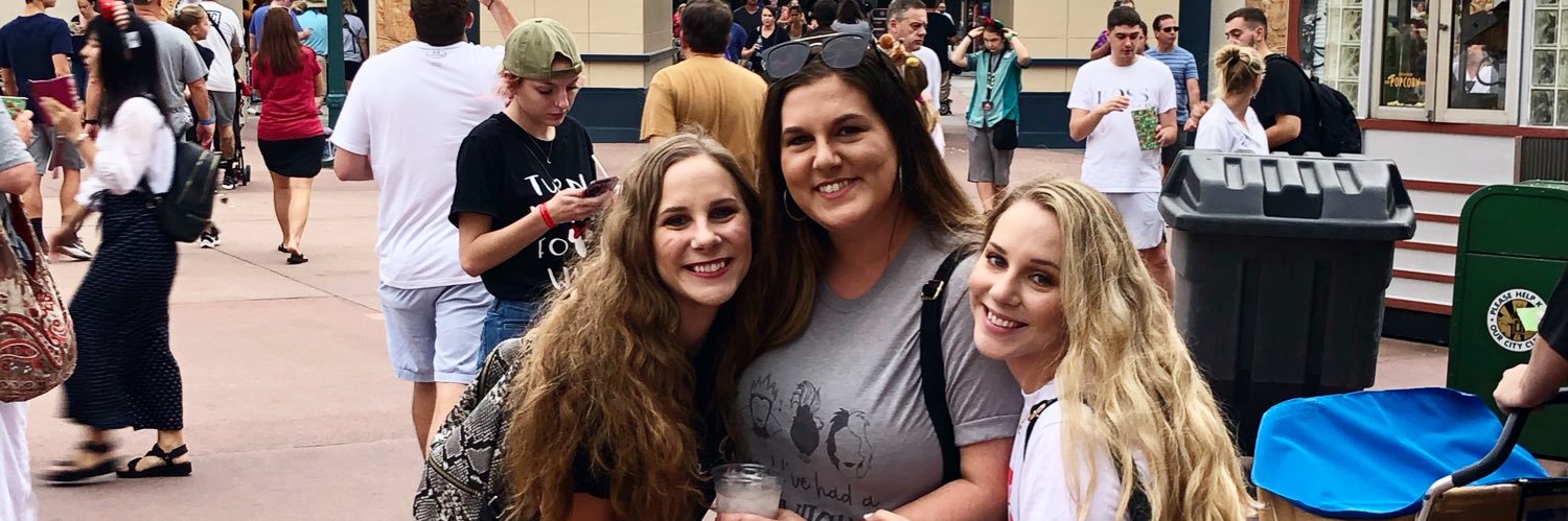 kylie_hebert's profile banner image