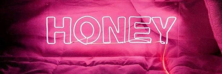 Reyna12pr's profile banner image
