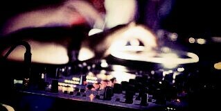 EMYR| banner