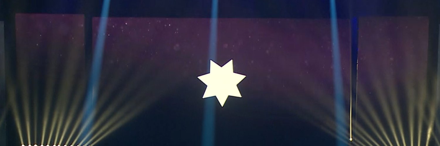 QRAWARD's profile banner image