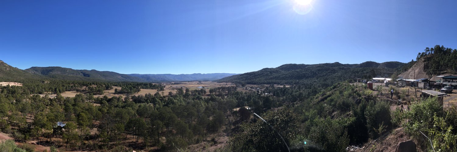 Dr Huesito ™ banner