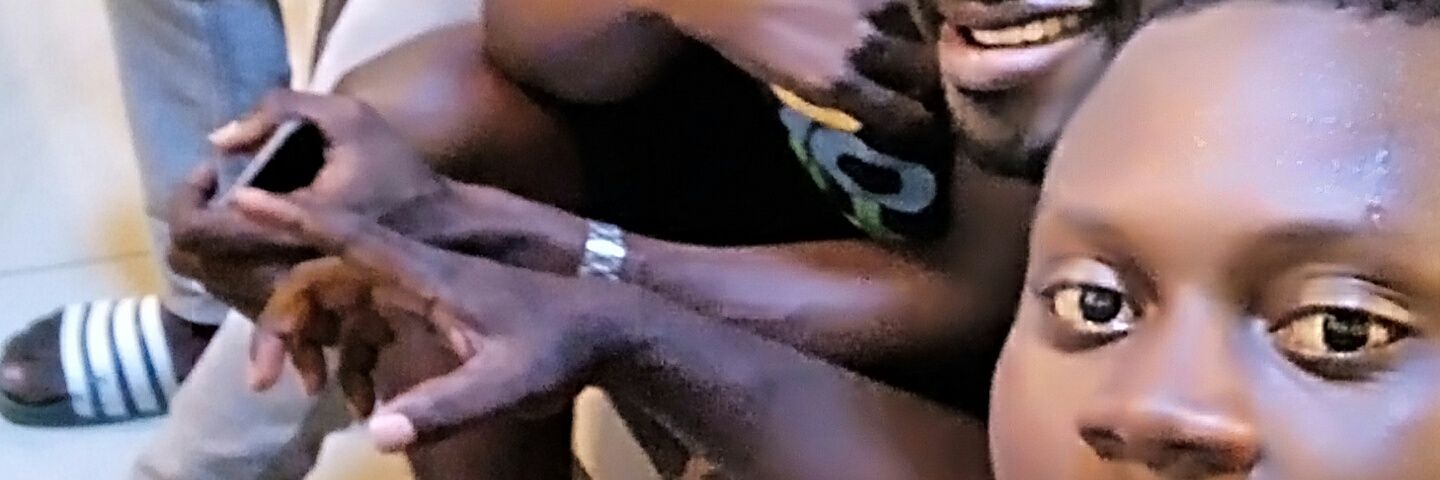 danniepaks's profile banner image