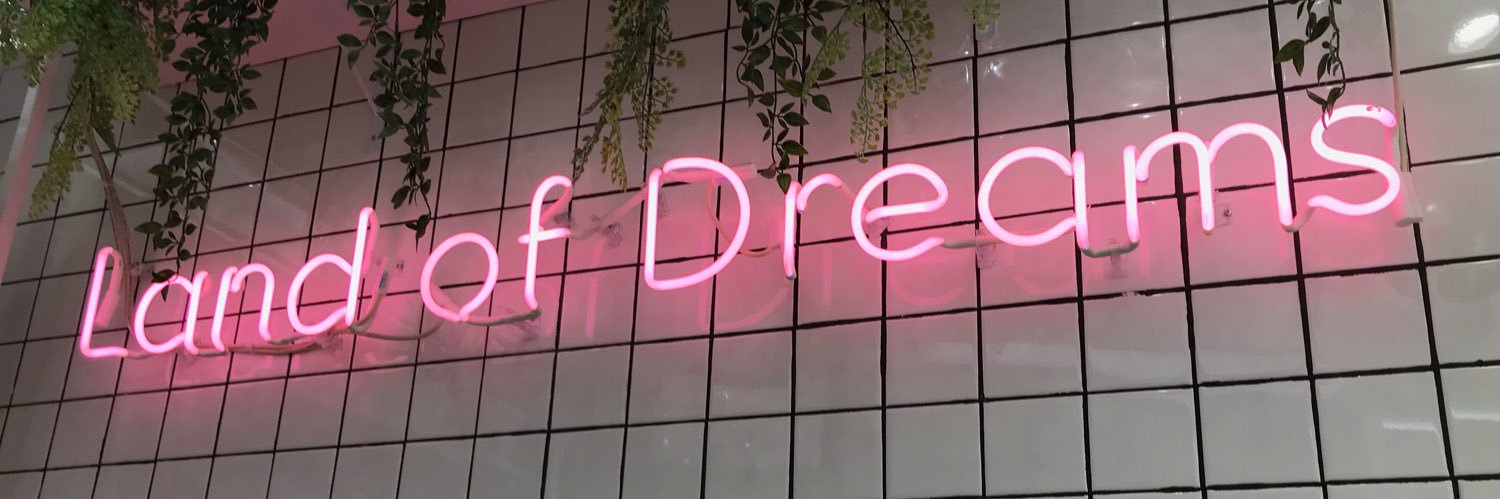 BetsabeMeow's profile banner image