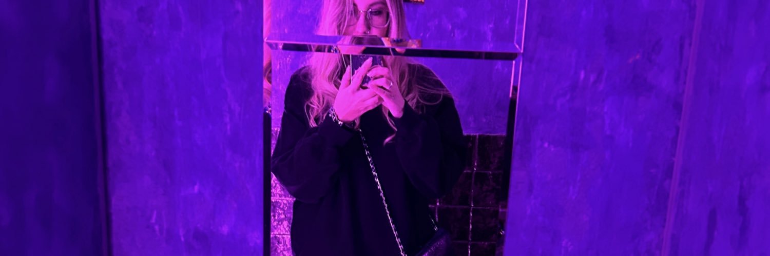 magic__bimbo's profile banner image