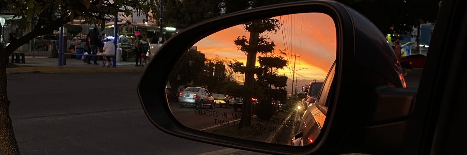 MariaPaulaSil's profile banner image