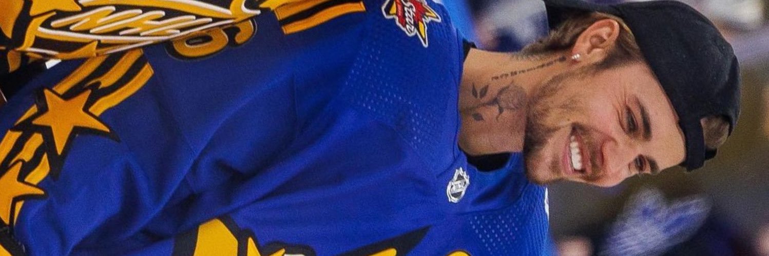yasxyy's profile banner image