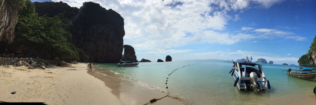 Jess_Della's profile banner image