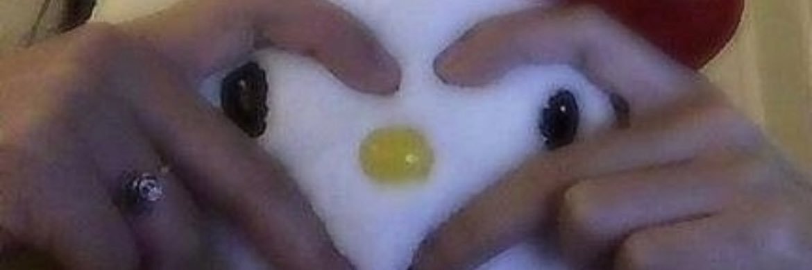 _carolineetrann's profile banner image