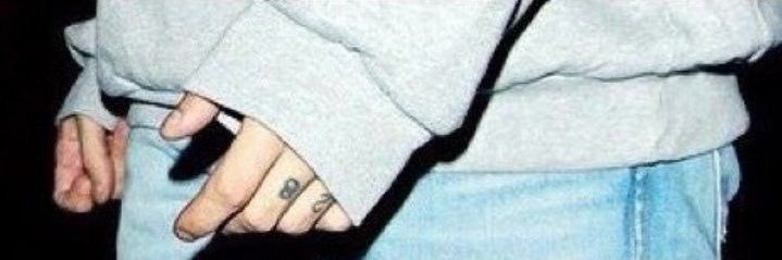 queerbetween23's profile banner image
