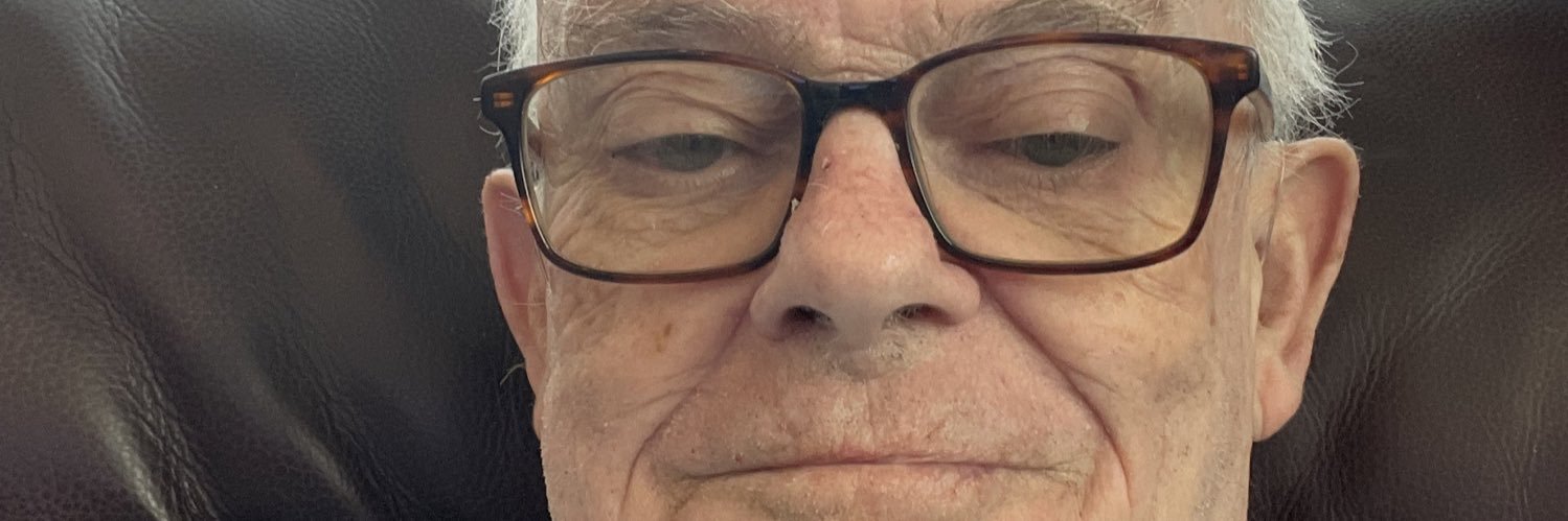 niceoldbaldguy's profile banner image