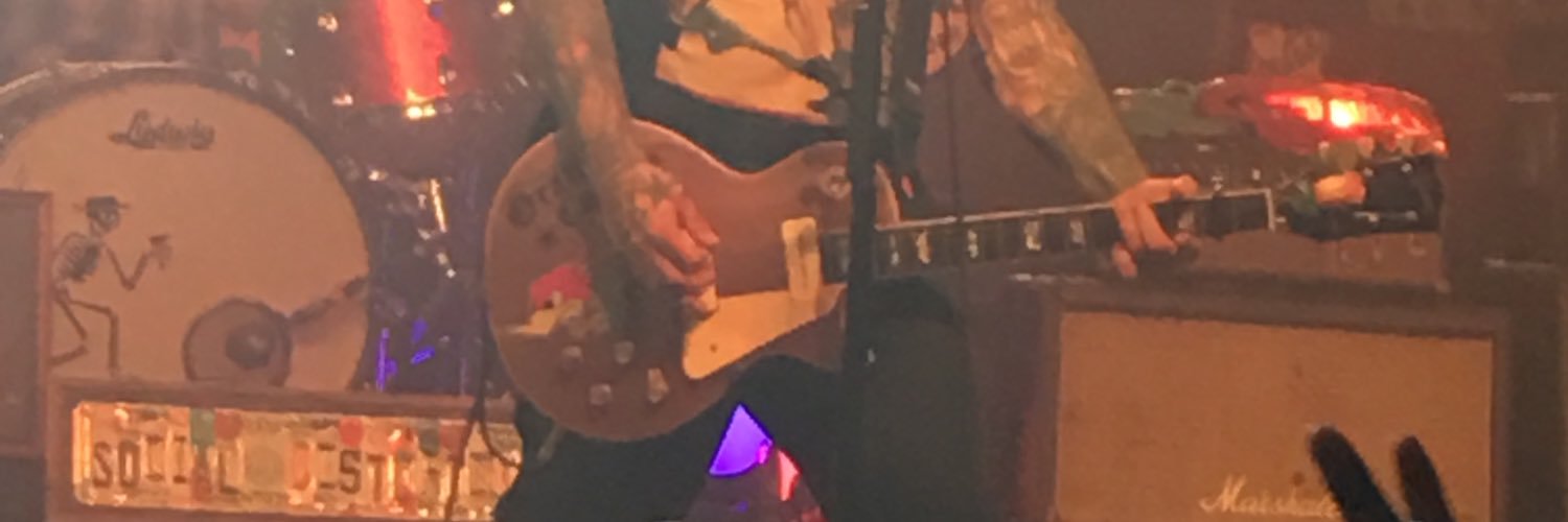 13Berta23's profile banner image
