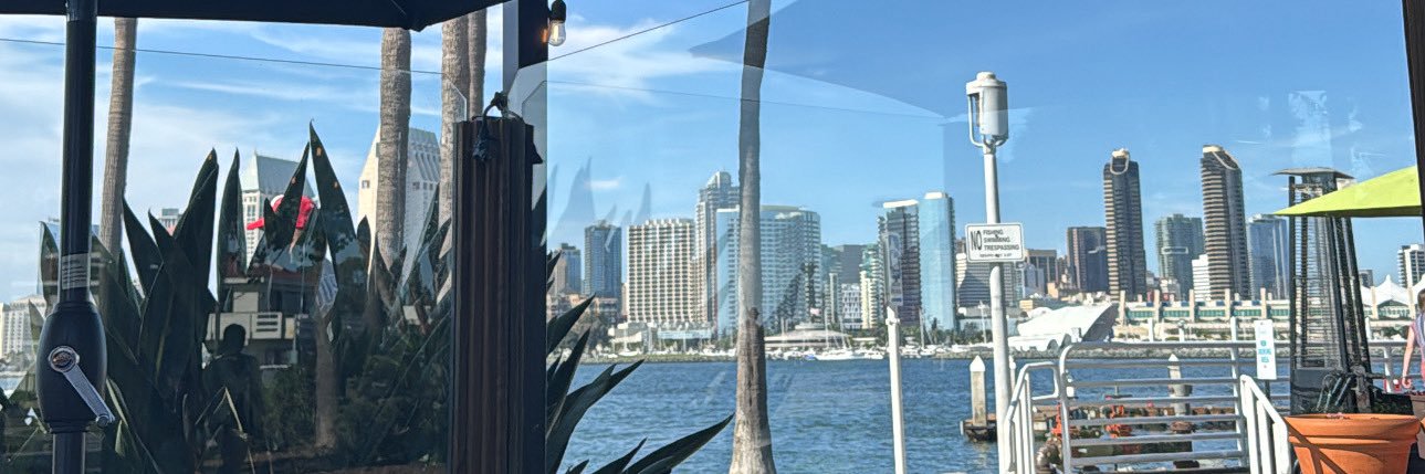 xicoticc's profile banner image
