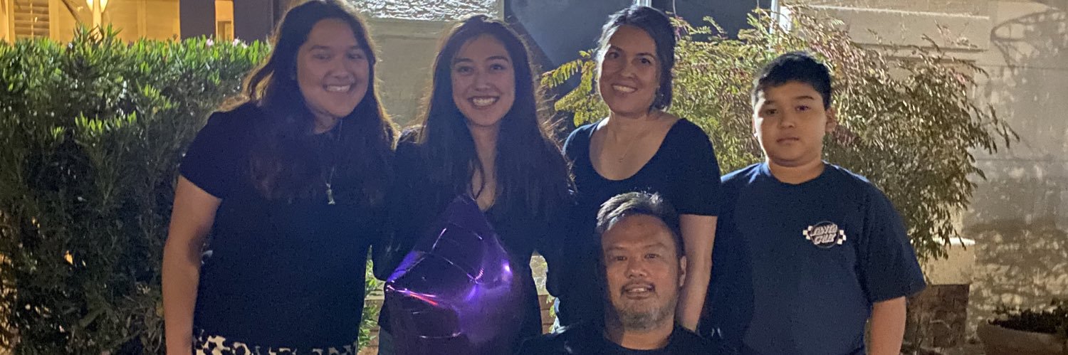 warrenmee's profile banner image