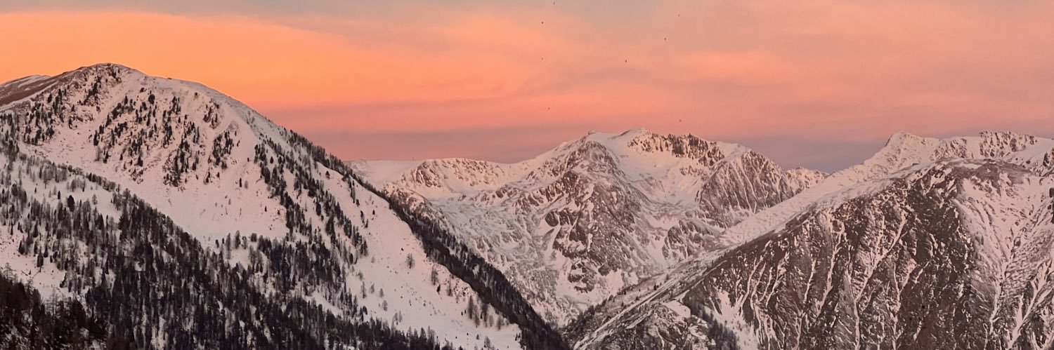 CharlN's profile banner image