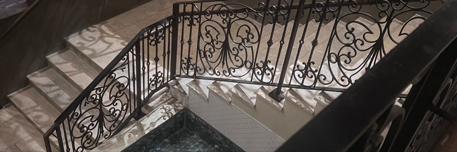 rjusteen_'s profile banner image