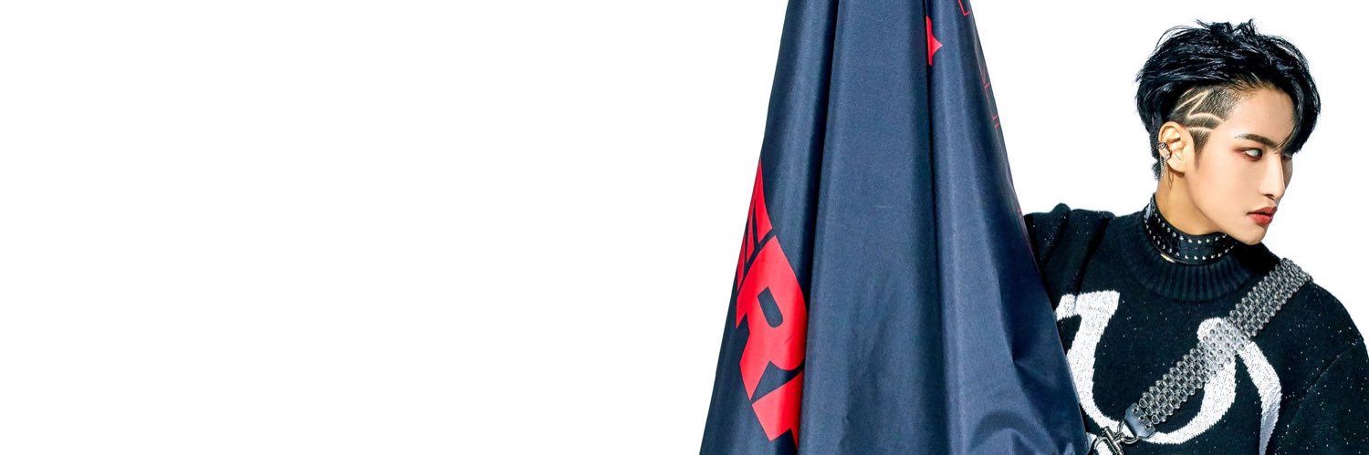 Lily_595's profile banner image