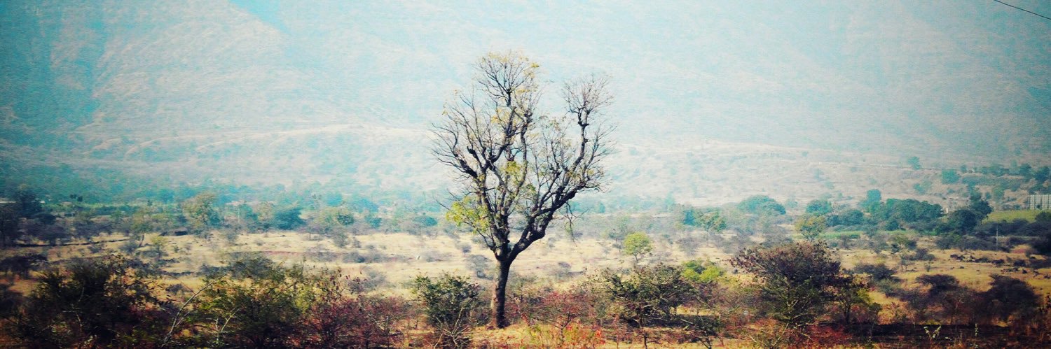 RishikaJhamb's profile banner image