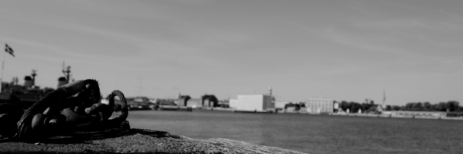 Casper Weiss Bang banner