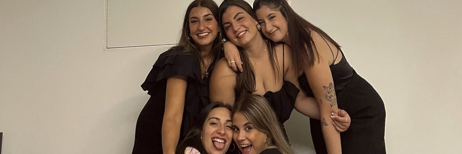 LauraMoyaa's profile banner image