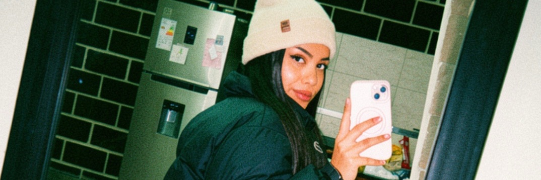 DafneLuque's profile banner image