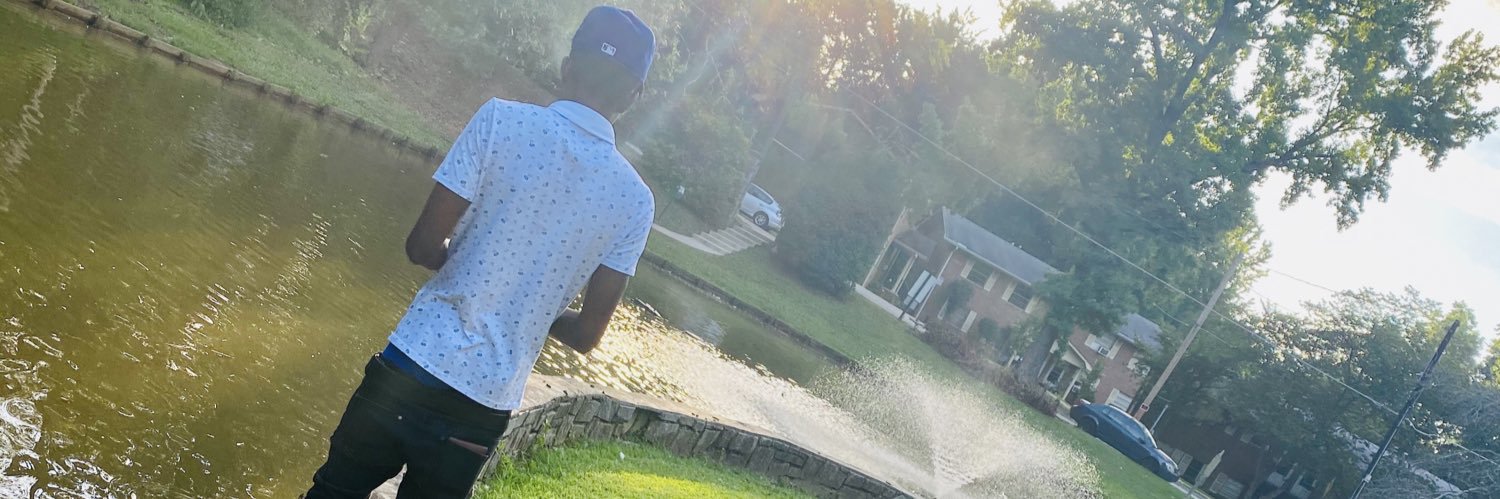 kamdagodd's profile banner image