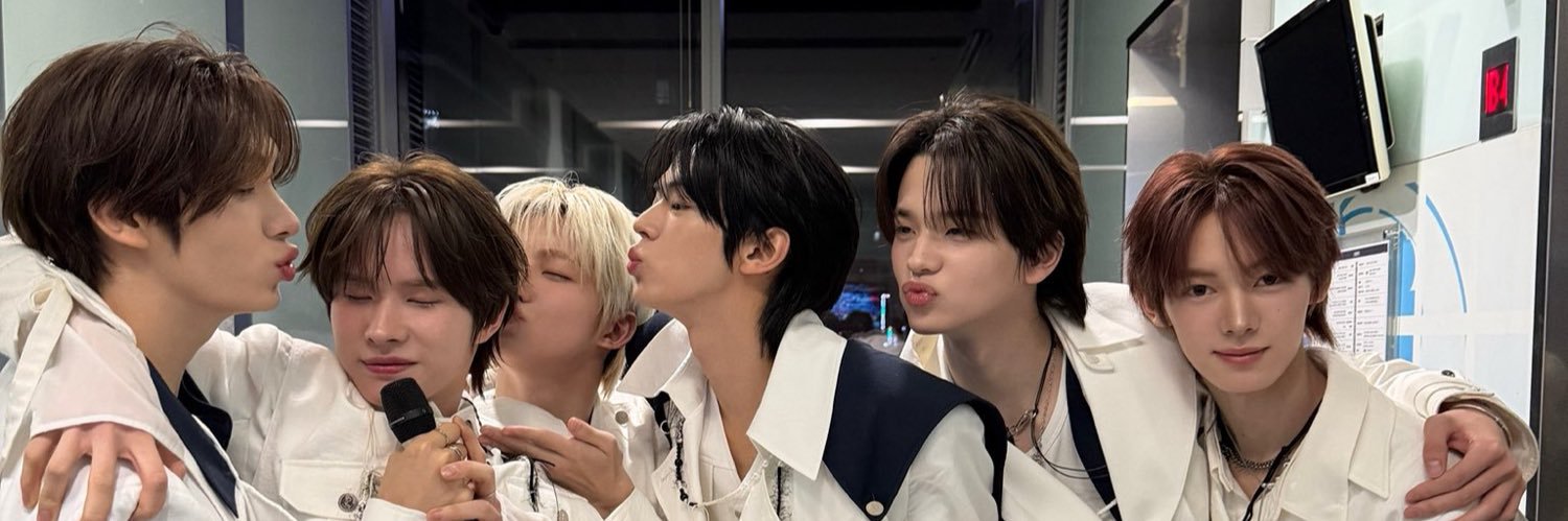 모코モコ 💭 banner