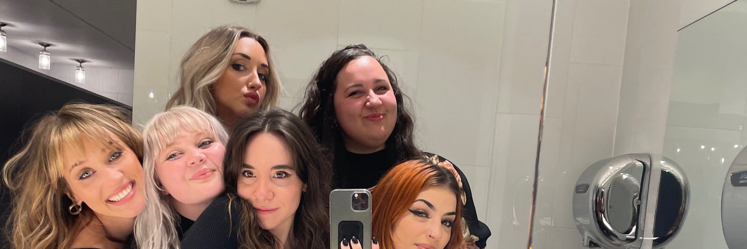 AshleyLott3's profile banner image