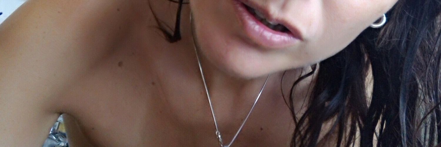 vale_iome's profile banner image
