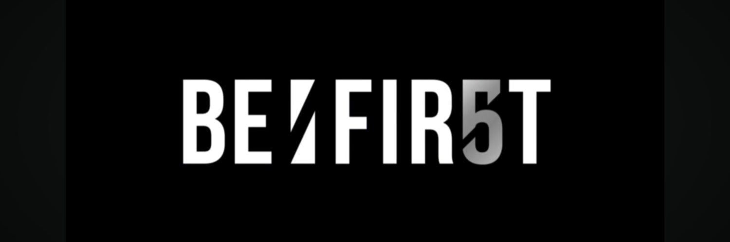 mo__na53's profile banner image