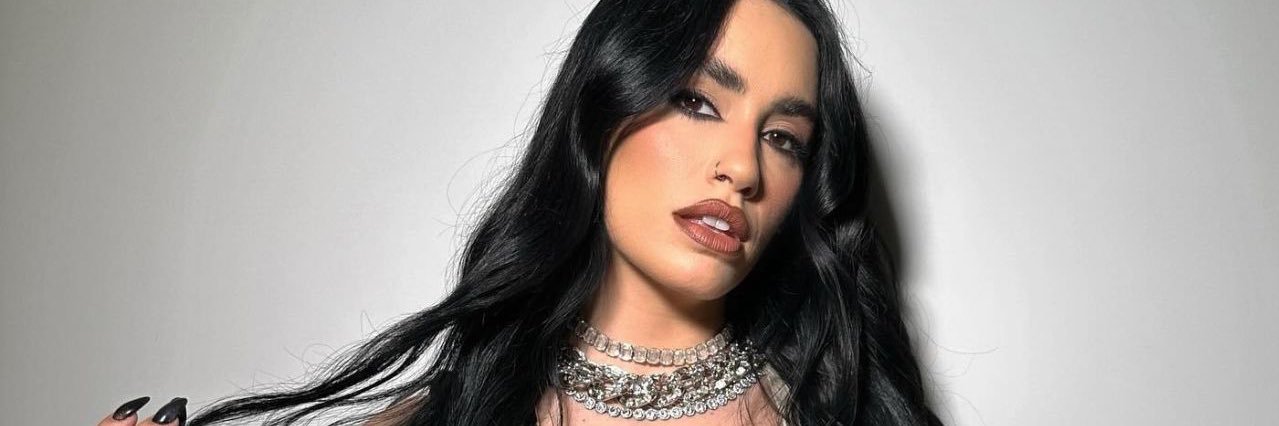 TINI VEN A ESPAÑA 💘 banner