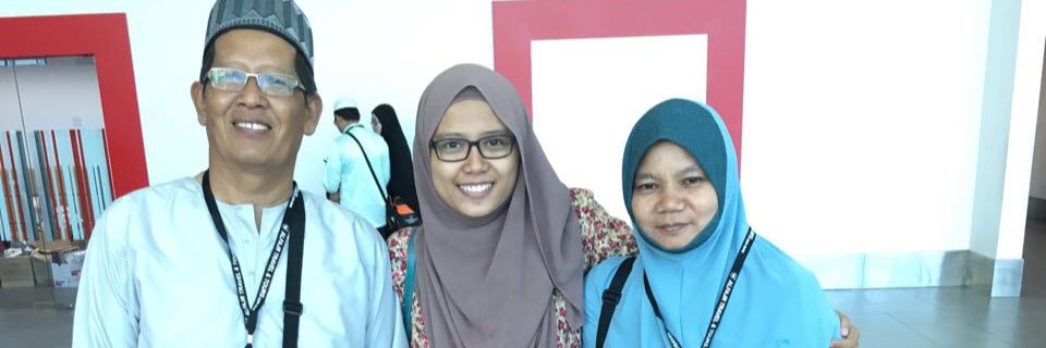AlyaaSyazwani's profile banner image