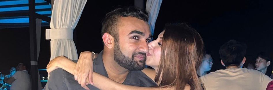 Simrettt's profile banner image