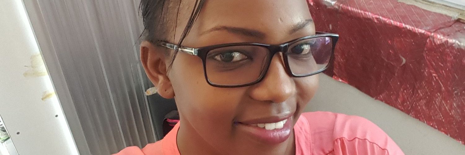veeMurinye's profile banner image
