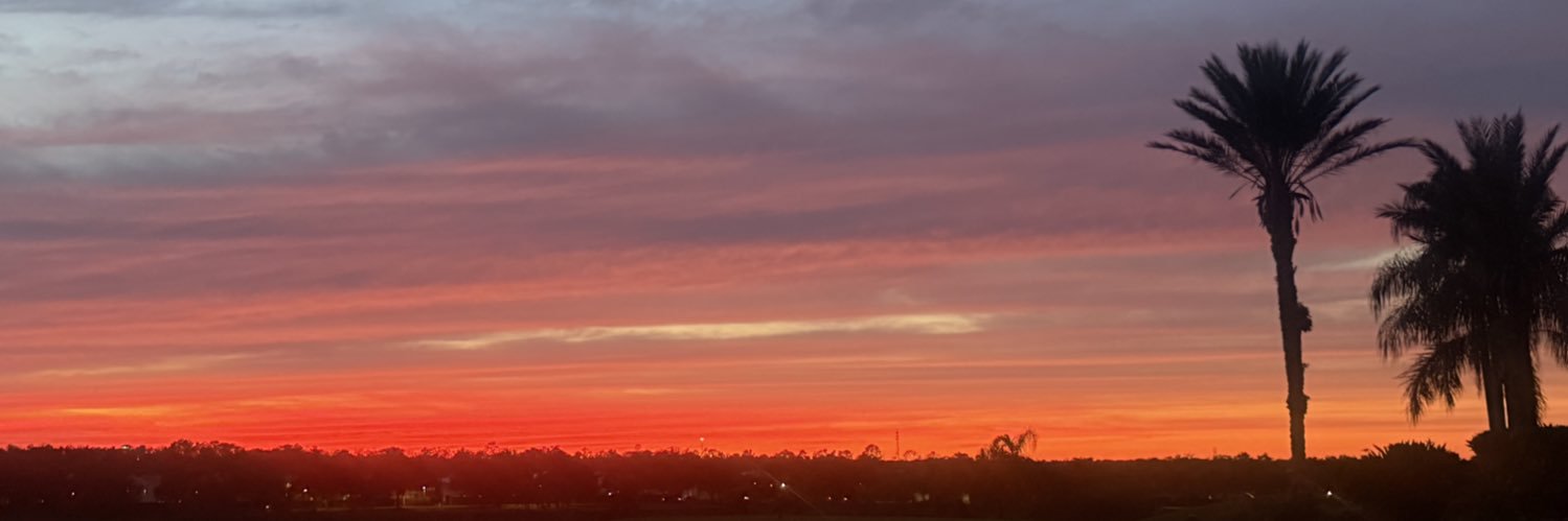 starifati's profile banner image