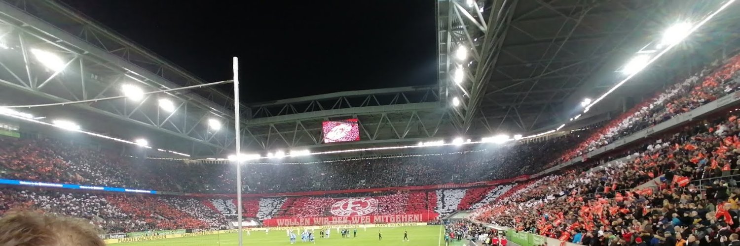 Molovo banner