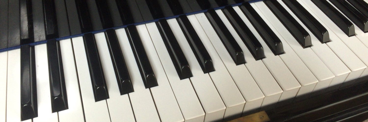 aya_knst's profile banner image